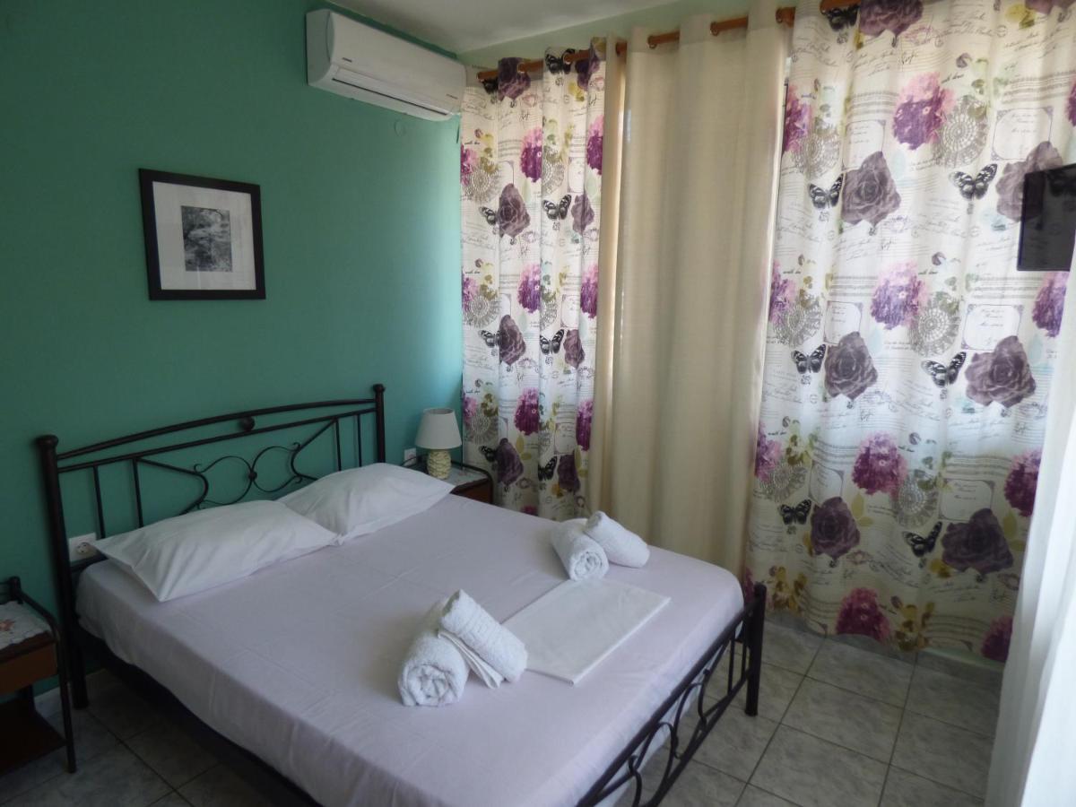 Anna Apartments Аргостолион Екстериор снимка