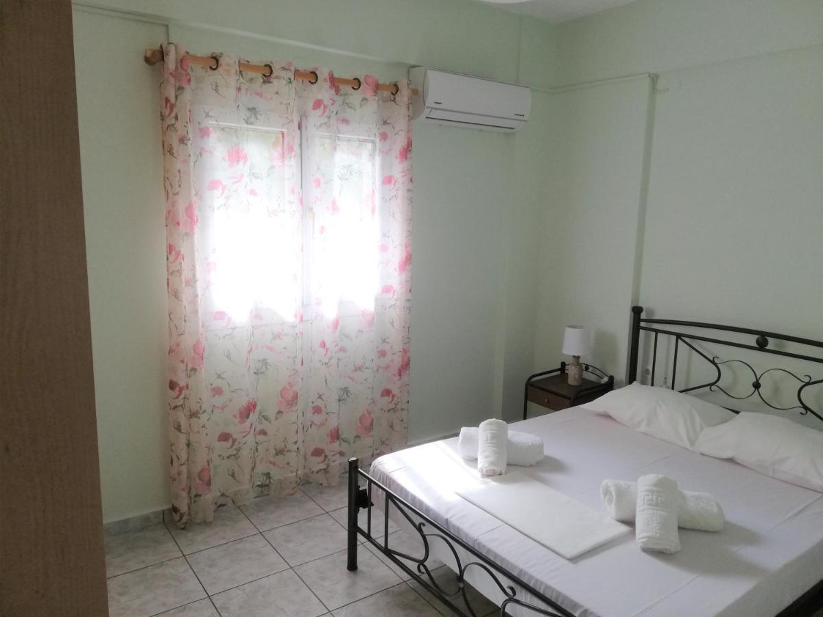 Anna Apartments Аргостолион Екстериор снимка